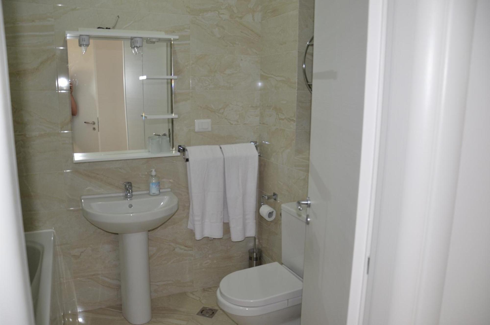 Apartmani Svetionik Будва Стая снимка