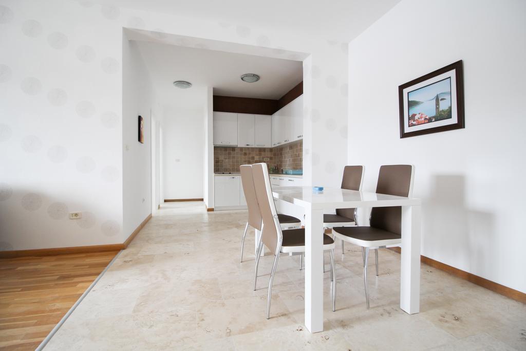Apartmani Svetionik Будва Екстериор снимка
